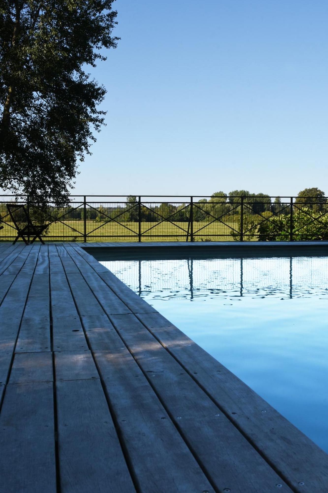Domaine De L'Ermitage Acomodação com café da manhã Berry-Bouy Exterior foto